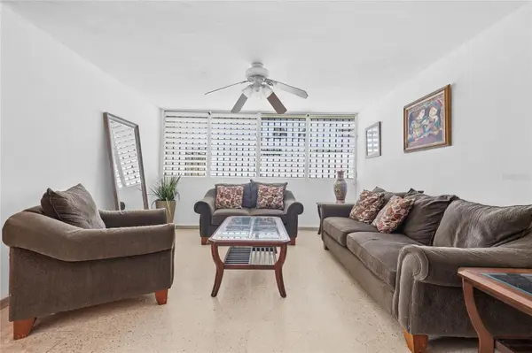 Faure URB ANTOSANTI, San Juan, PR 00927