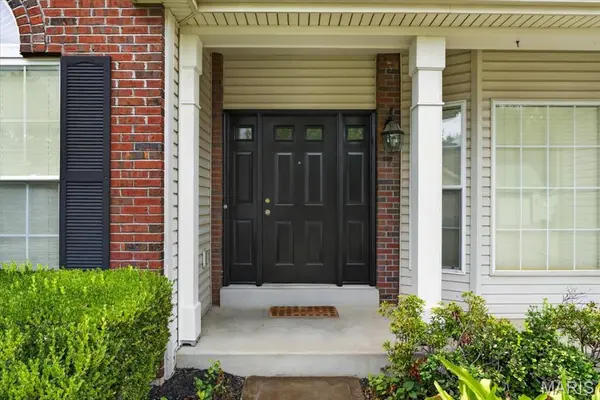 149 Meramec Oak RDG, Fenton, MO 63026