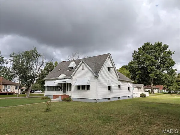 901 E Main ST, Steeleville, IL 62288