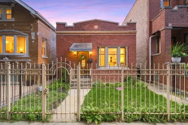 2851 S KILDARE AVE, Chicago, IL 60623
