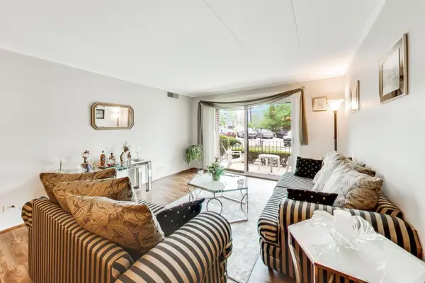 6330 Lincoln AVE #1A, Morton Grove, IL 60053