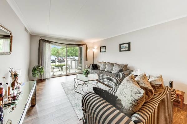 6330 Lincoln AVE #1A, Morton Grove, IL 60053
