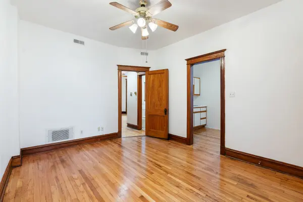 2548 W Augusta AVE #2R, Chicago, IL 60622