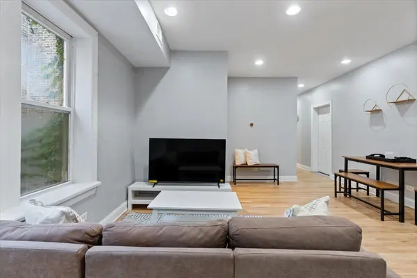6812 N Wayne AVE #3E, Chicago, IL 60626