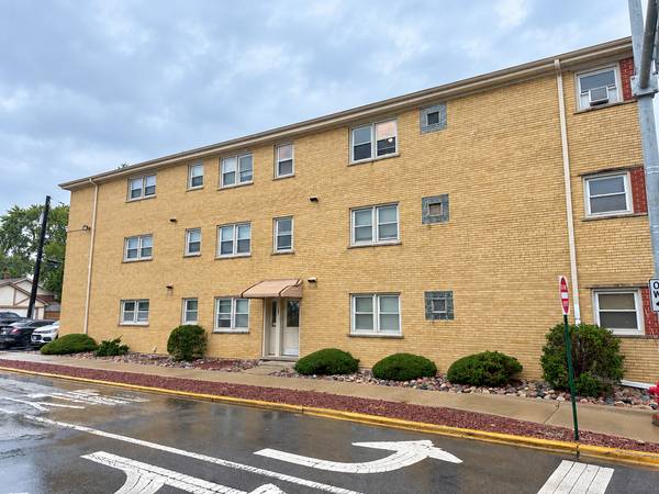 1543 Harlem AVE #3W, Forest Park, IL 60130