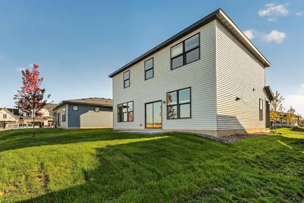 2610 Switchgrass Court NW, Rochester, MN 55901
