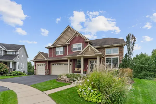 13273 Carlingford LN, Rosemount, MN 55068