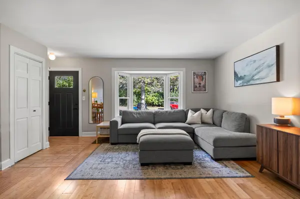 3904 Brunswick AVE S, Saint Louis Park, MN 55416