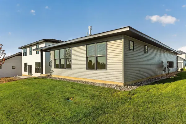 2654 Switchgrass Court NW, Rochester, MN 55901