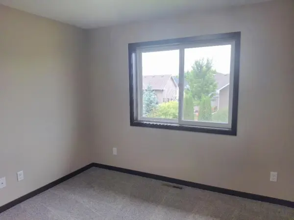 1213 Olivia Street SE ST SE, New Prague, MN 56071