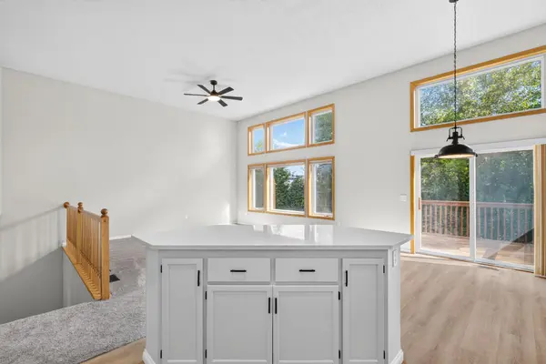 22413 Evergreen CIR, Forest Lake, MN 55025