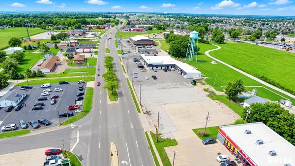 PEORIA ST, Washington, IL 61571