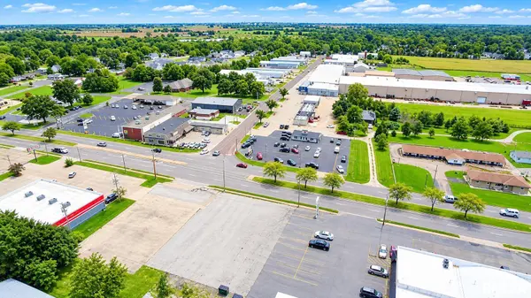 PEORIA ST, Washington, IL 61571