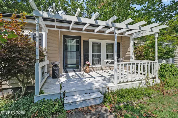 313 Rugby Rd, Crossville, TN 38558