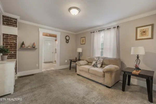 108 McGinley St, Alcoa, TN 37701