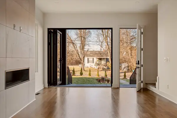 547B Moore Ave, Nashville, TN 37203