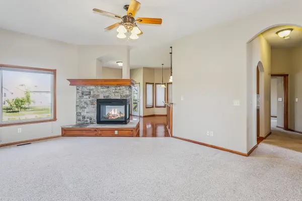 2006 S Horseback St, Wichita, KS 67230
