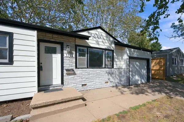 1715 N Joann St, Wichita, KS 67203
