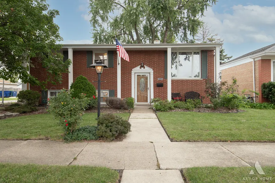 9313 Parkside AVE, Oak Lawn, IL 60453