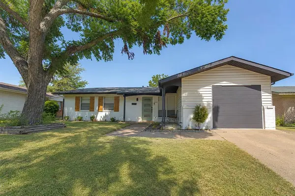 3217 Centennial Drive, Garland, TX 75042