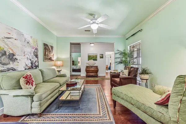 10002 Shinnecock Hills DR, Austin, TX 78747