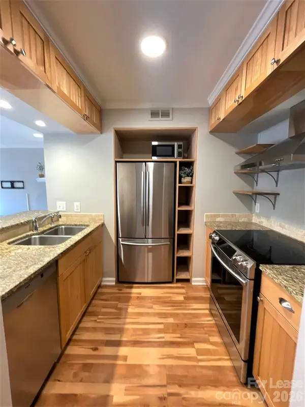300 S Cedar ST #3, Charlotte, NC 28202