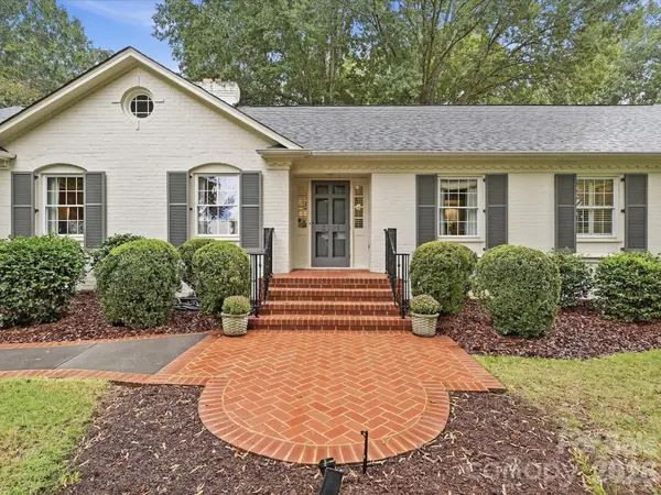 3101 Cloverfield RD, Charlotte, NC 28211