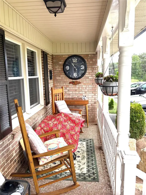 312 Old Belwood RD, Belwood, NC 28090