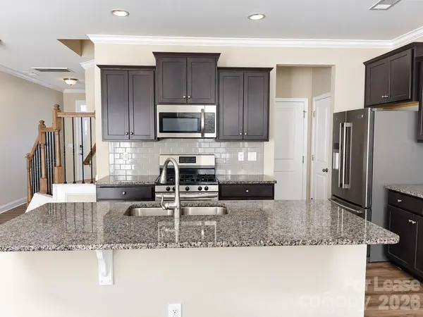 7124 Harris Bay RD, Charlotte, NC 28269