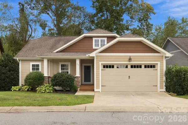 26 Asher LN, Arden, NC 28704
