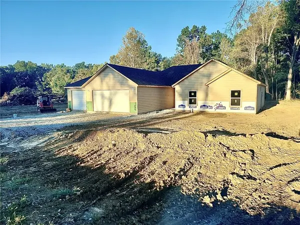 316 NE 21st RD, Warrensburg, MO 64093