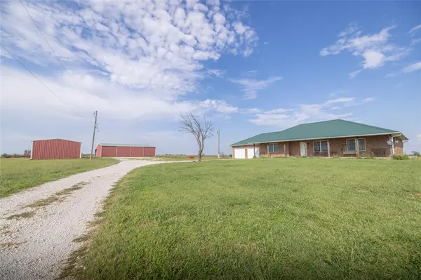 1530 Road 180 RD, Emporia, KS 66801
