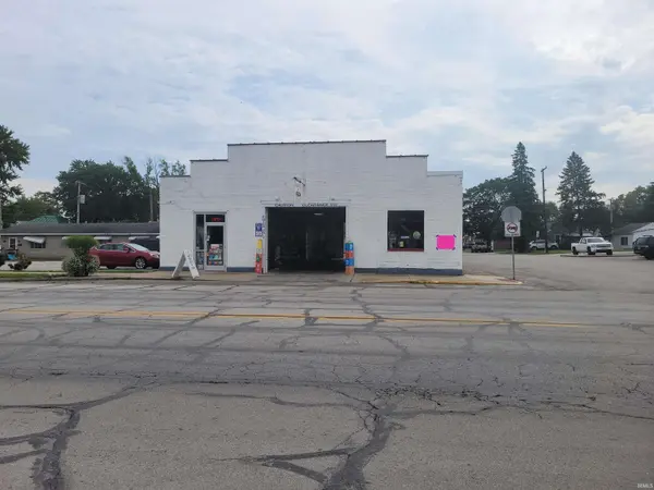 157 W MAIN ST, Gas City, IN 46933
