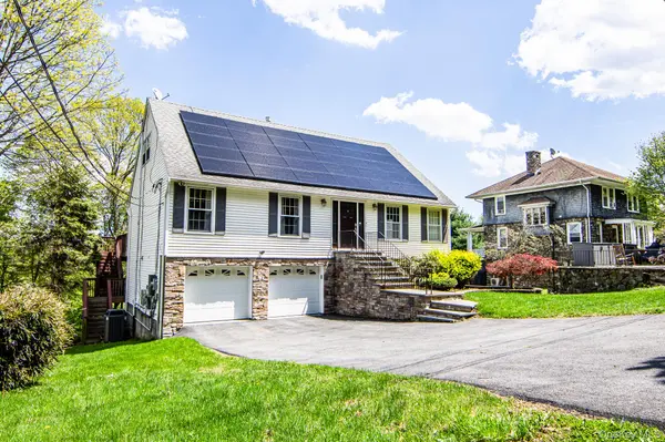 10 Sunset HTS, Monroe, NY 10950