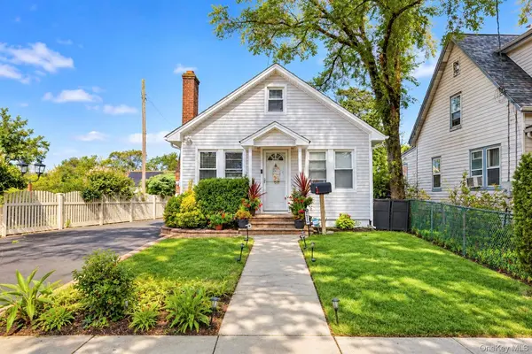 2930 Stevens ST, Oceanside, NY 11572