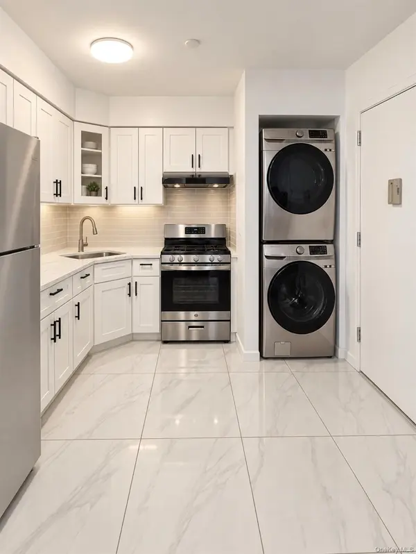 13216 Maple AVE, Flushing, NY 11355
