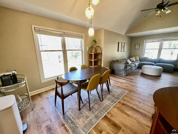 2222 Breckenridge DR, Lawrence, KS 66047