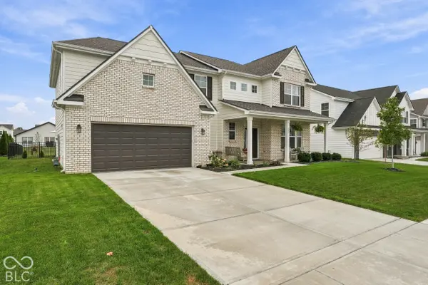 625 Ogala DR, Westfield, IN 46074