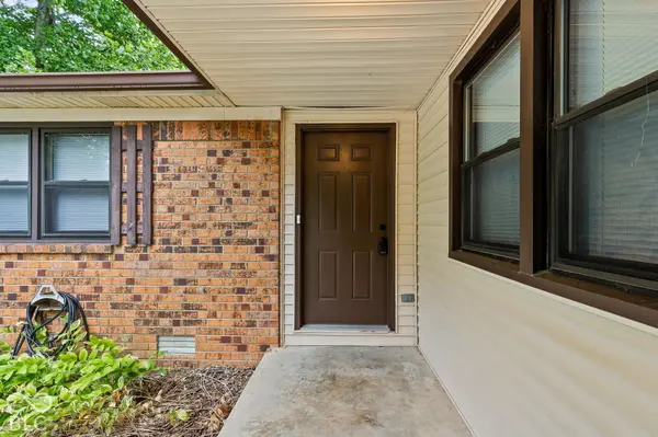 1648 N Avon AVE, Avon, IN 46123