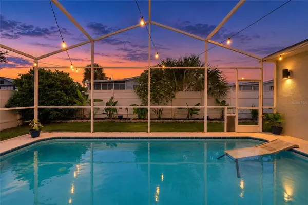 1783 WOOD BROOK ST, Tarpon Springs, FL 34689