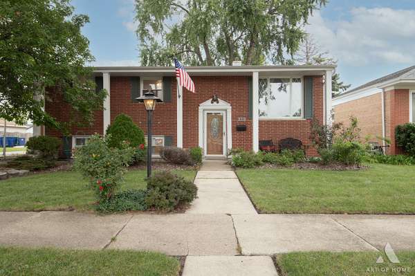 9313 Parkside AVE, Oak Lawn, IL 60453