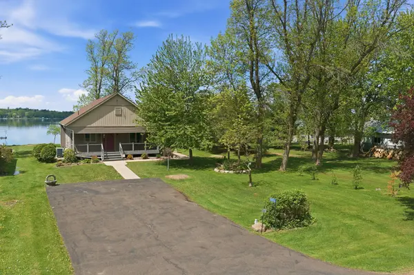 50876 Lakeview DR, Rush City, MN 55069