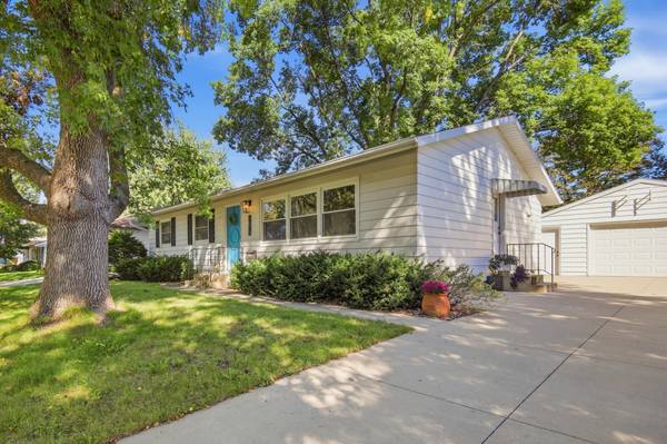 1638 8th AVE SE, Rochester, MN 55904