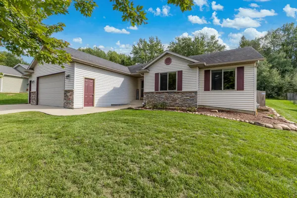 2086 20th ST, Zumbrota, MN 55992