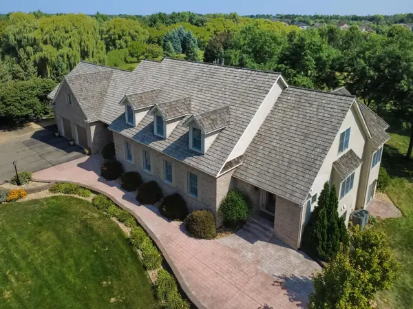 500 Navajo RD W, Medina, MN 55340