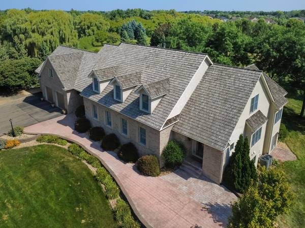 500 Navajo RD W, Medina, MN 55340