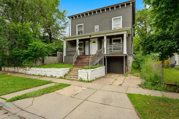 733 Bradley ST, Saint Paul, MN 55130
