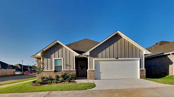 8020 Labelle DR, Warr Acres, OK 73132