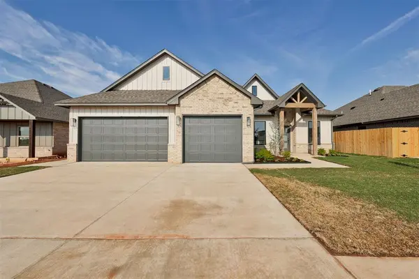 1813 Aminas WAY, Yukon, OK 73099