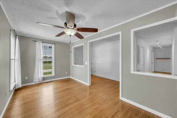 672 Old Snow Hill Rd, Dowelltown, TN 37059